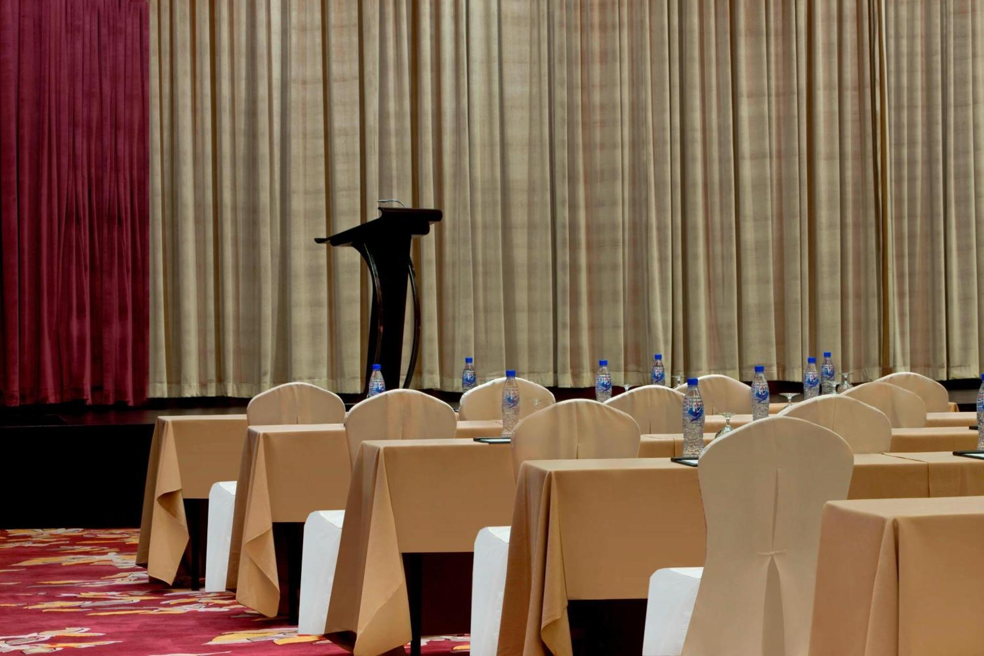 Four Points By Sheraton Hangzhou, Binjiang Buitenkant foto